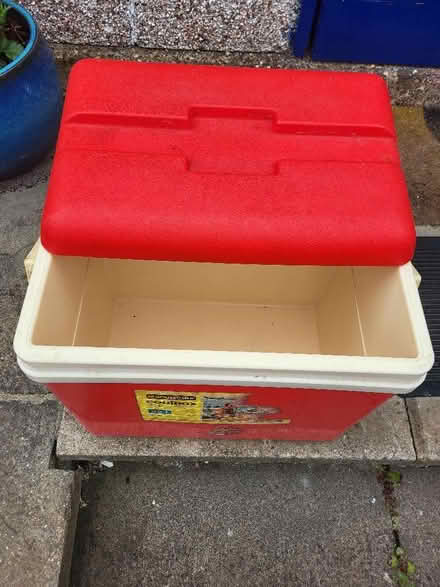 Photo of free Cool box 32ltr (Round Green LU3) #2