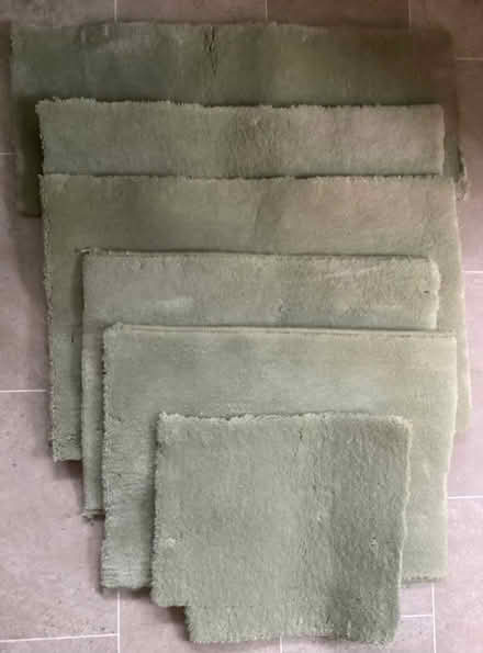 Photo of free New Carpet Offcuts Wool, Hessian Backed (Mappleborough Green B80) #2