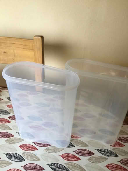 Photo of free Tall plastic containers (Scriven HG5) #1