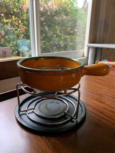 Photo of free Fondue pot (Mountain View) #1