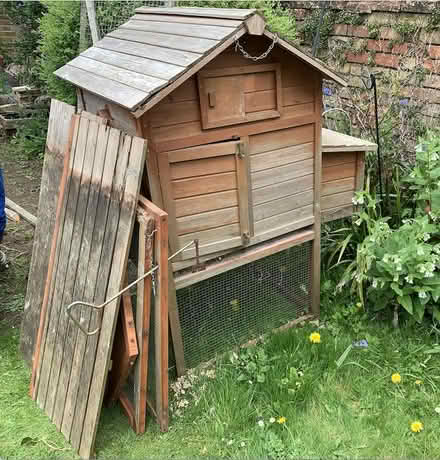 Photo of free Hen house / rabbit hutch /chicken coop (Walton Manor OX2) #2