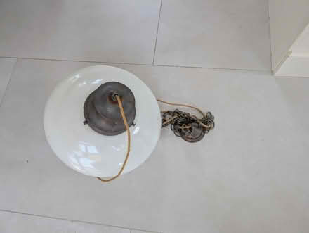 Photo of free Large pendant light (Putney SW15) #4