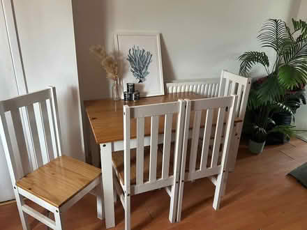 Photo of free White & Pine Wood Dining Table Set (WV10) #1