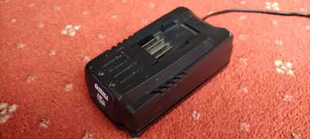 Photo of 24v Spear & Jackson Battery Charger (North Ascot SL5) #1