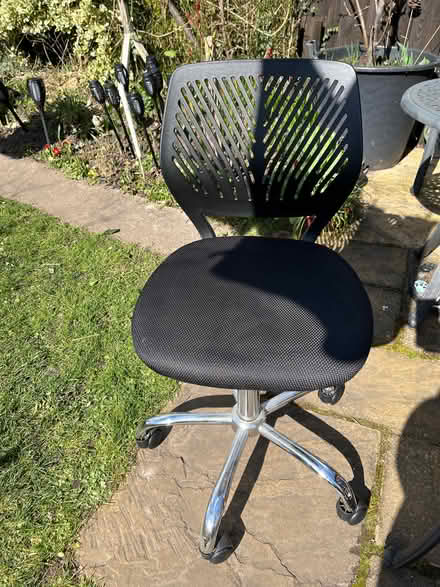 Photo of free Chair (Enfield EN1) #1