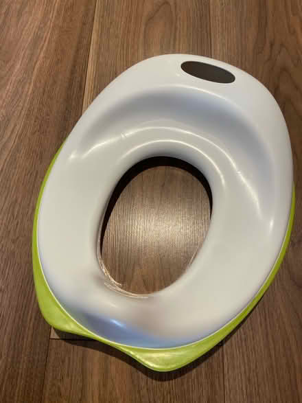 Photo of free Child toilet seat (Boxmoor, Hemel Hempstead) #1