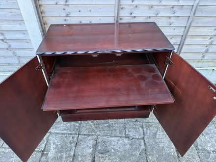 Photo of free T v stand (Rathfarnham/ Nutgrove) #4