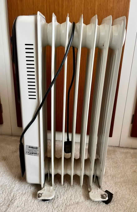 Photo of free Electric oil heater (Northwood HA6) #2