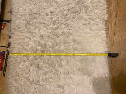 Photo of free White rug (Ox449dj Garsington) #2