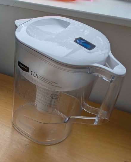 Photo of free amazon filter pitcher (66 Sylvia Arlington) #1