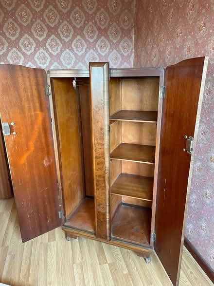 Photo of free Wardrobe (BD11) #2