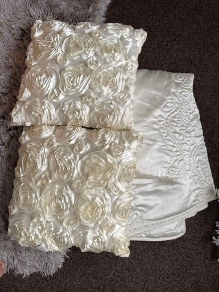 Photo of free Bedspread (Blacon CH1) #1