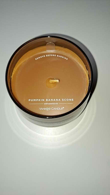 Photo of free Yankee candles (Off of Rt 206 and Triangle Rd) #2
