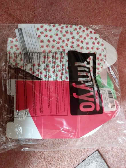 Photo of free 20 x new craft/gift boxes & ribbons (Worcester Park KT4) #3