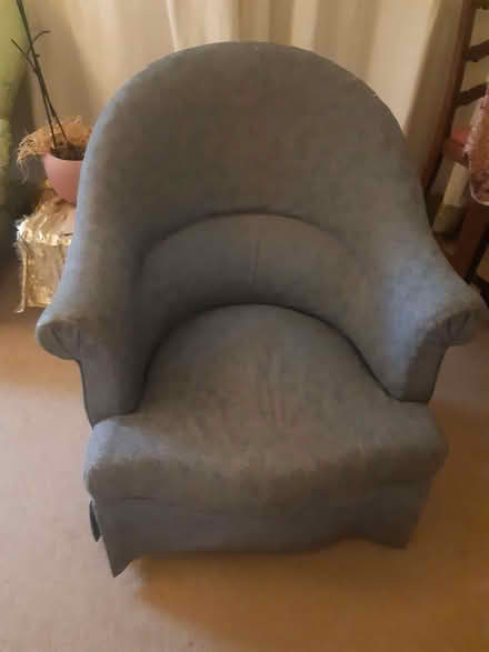 Photo of free A small chair (Greater Leys OX4) #3