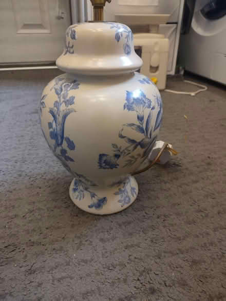 Photo of free Army & navy lamp base (Camberley) #1