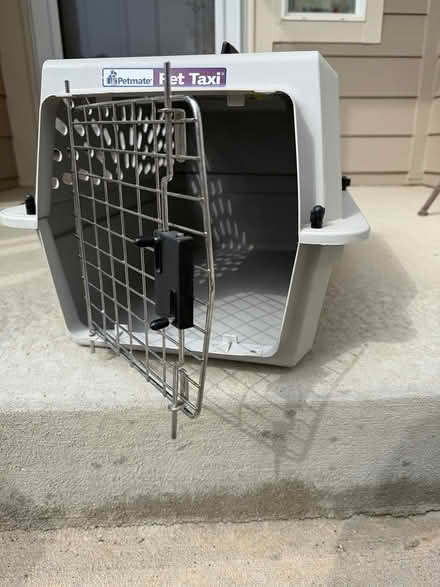Photo of free Medium Size Pet Carrier (Southeast Fort Collins) #4