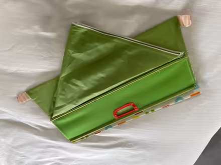 Photo of free Folding under bad storage (Stoneleigh KT17) #2