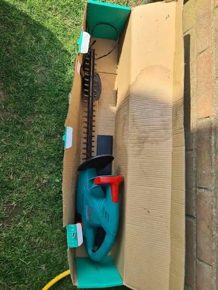 Photo of free Hedge trimmer (Trimley St Martin IP11) #1