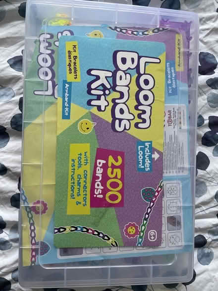 Photo of free Loom band kit (Hatch Warren RG22) #1