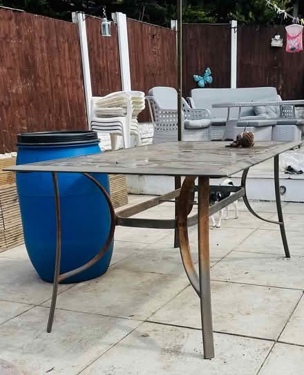 Photo of free garden table (L30) #1