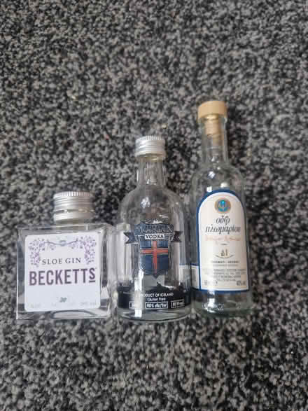 Photo of free Small decorative bottles (Greenwich) #1