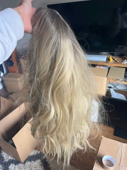Photo of free Blonde Synthetic Wig (Scotswood NE15) #1