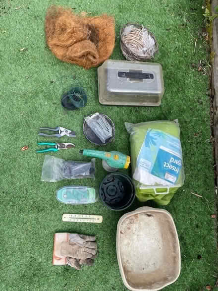 Photo of free Random gardening bits (Ware SG12) #1