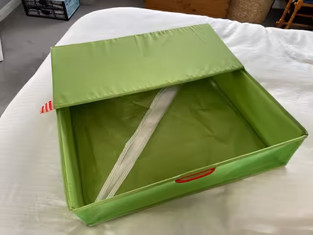 Photo of free Folding under bad storage (Stoneleigh KT17) #3