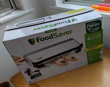 Photo of free vacuum sealing system (66 Sylvia Arlington) #2