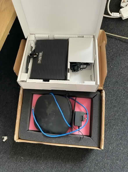 Photo of free Internet routers (SE19) #3