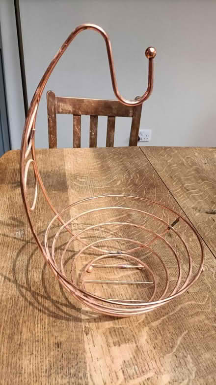 Photo of free fruit bowl (Close to Tring) #4