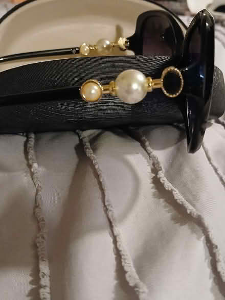 Photo of free Fashion sunglasses (Woburn south) #2