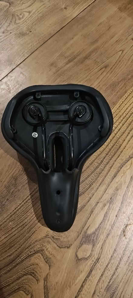 Photo of free Bike saddle (London road, bath) #2