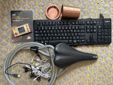 Photo of free A bag of miscellaneous things (W2 5PB) #1