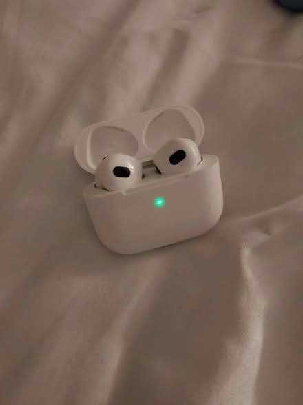 Photo of free Earphones (CT8) #3