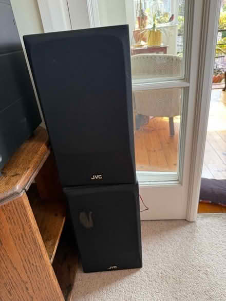 Photo of free Hi-Fi system JVC (Enfield EN2) #2