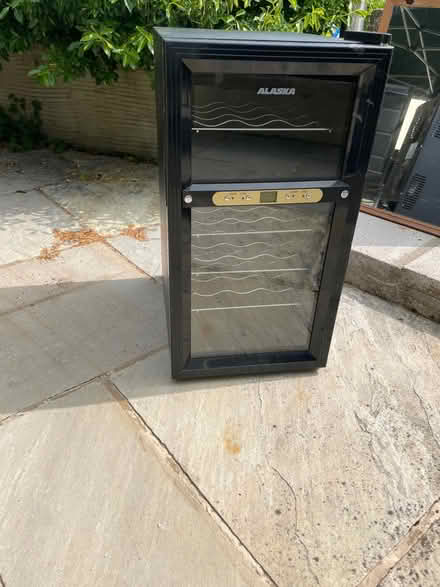 Photo of free Mini drinks chiller (GL11) #1