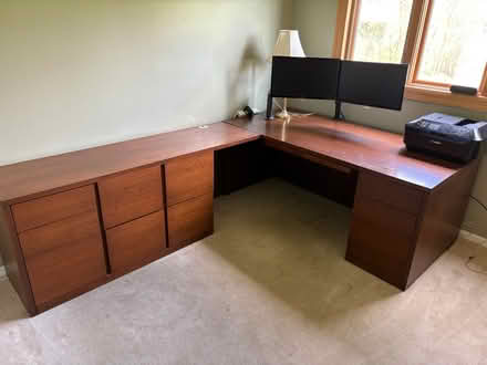 Photo of free Large office desk (55th St and Fairview) #1