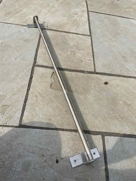 Photo of free Sturdy metal shelf (Finsbury park) #1