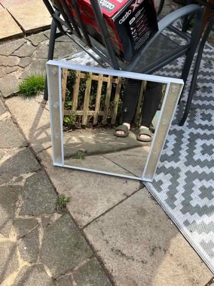 Photo of free Mirror (CT2) #1