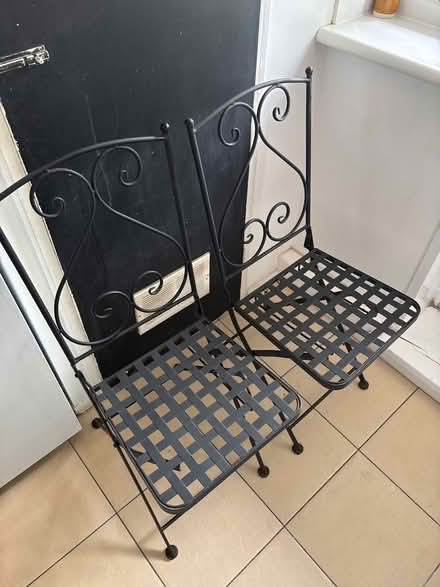 Photo of free Bistro set (Denmark Hill SE5) #1
