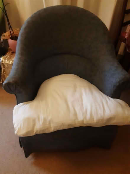 Photo of free A small chair (Greater Leys OX4) #1