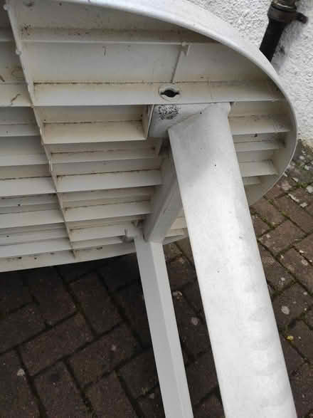 Photo of free Garden table and chairs (Pollok Park G41) #3