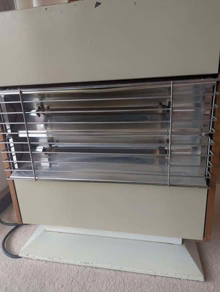Photo of free Retro 1970s electric fire - good working order (Harlaxton NG32) #2