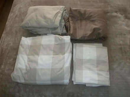 Photo of free Duvet Set King Size Natural Check (Bryn WN4) #1
