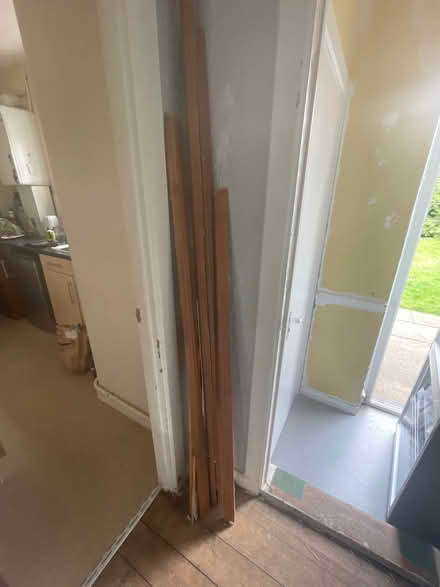 Photo of free Wooden rails (IG8) #1