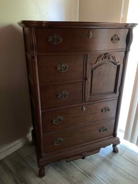 Photo of free Bedroom Set (Town and Country) #2