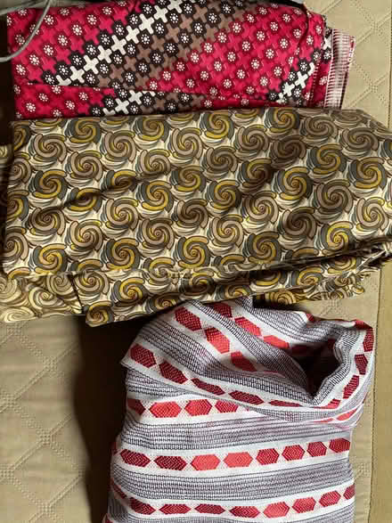 Photo of free fabrics (Brown’s Point) #1