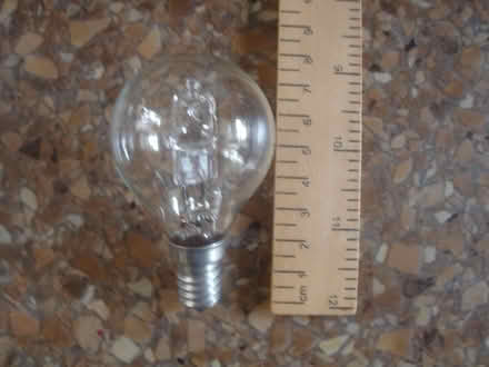 Photo of Small light bulb (Penn Hill BH14) #1